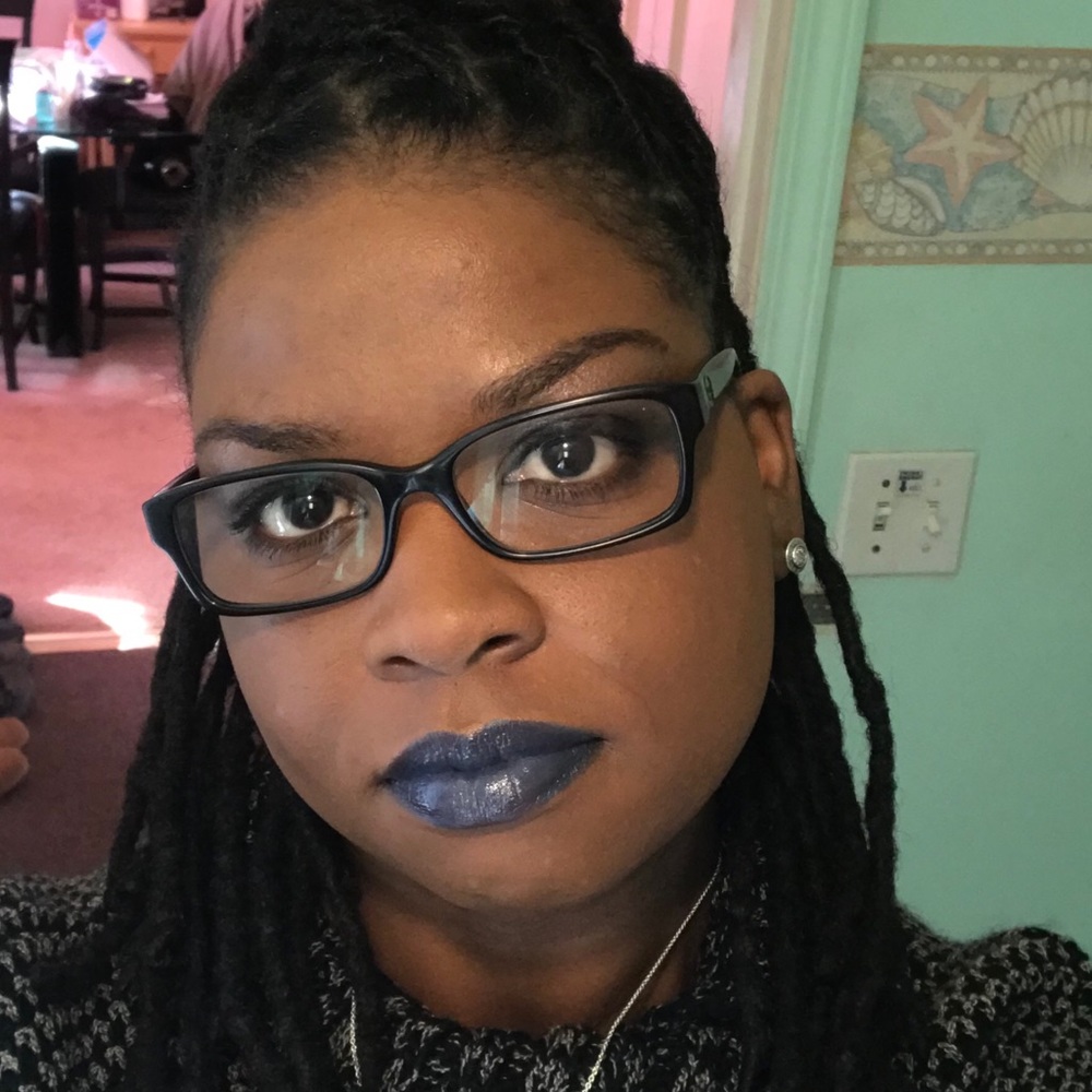 Meet your Posher, Mareta